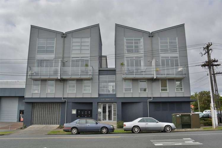 25k George Street Mount Eden_2