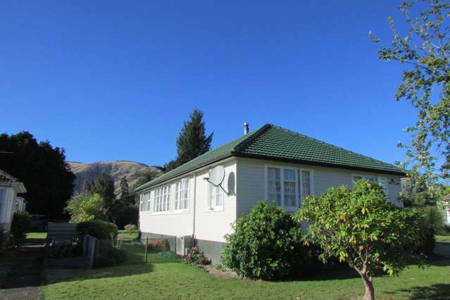 20 Devon Street Tapanui_1