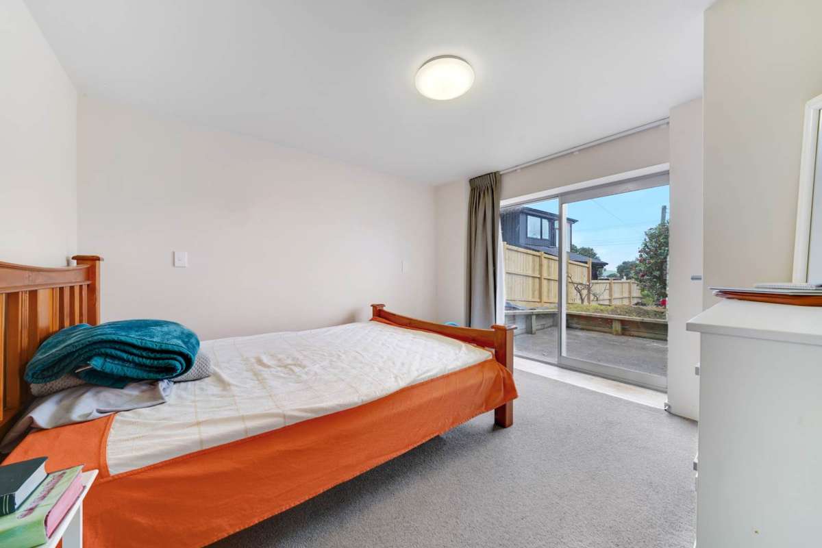 582 Massey Road_3