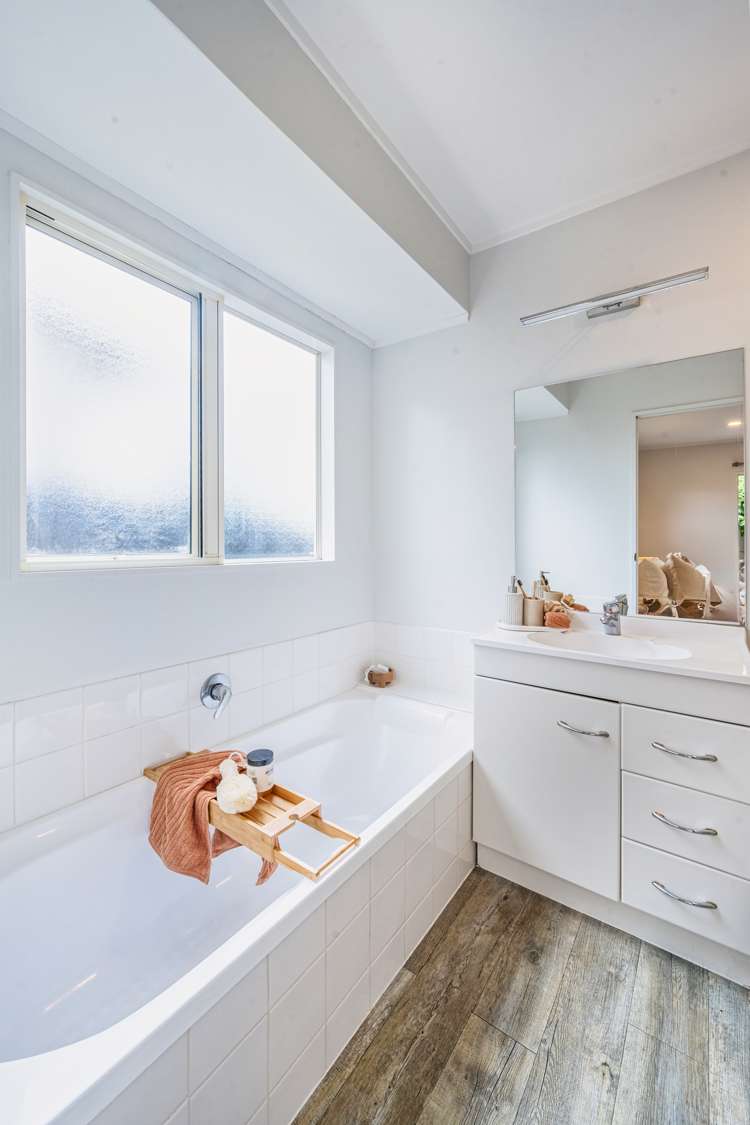 54 Walworth Avenue Pakuranga Heights_14