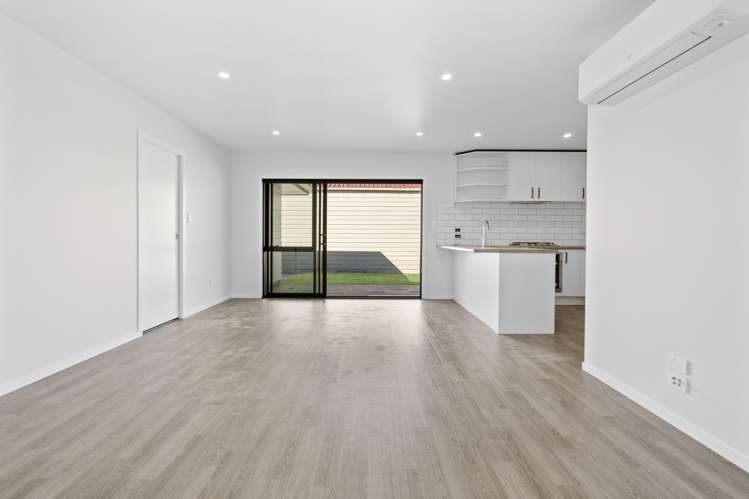 4/7 Fenwick Crescent 1076_6