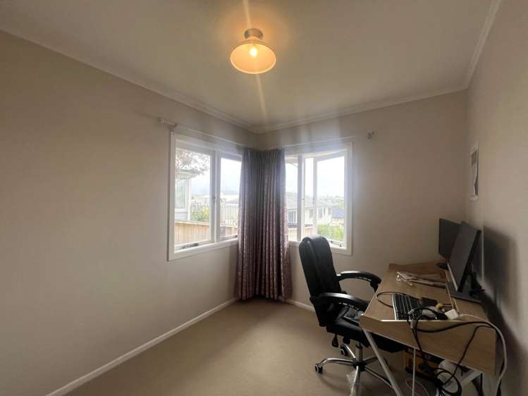 25 Kirrie Avenue Te Atatu South_7