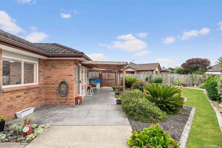 32 Ploughmans Avenue Pukekohe_9