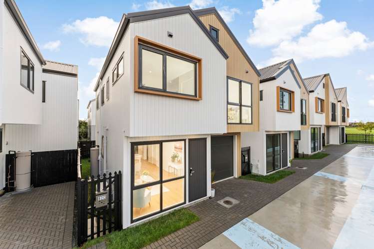 82C Matipo Road Te Atatu Peninsula_15
