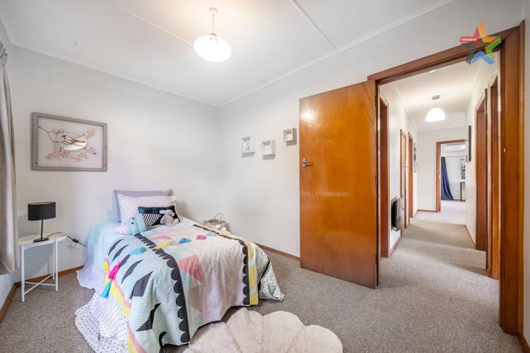 19 Karaka Street Otaki Beach_14