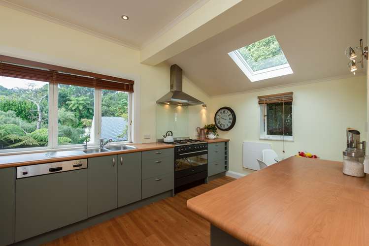 17 Ngatoto Street Khandallah_7