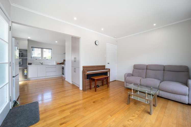4/67A Mount Smart Road Onehunga_14