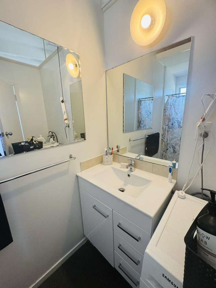 1B Bruce Street (Upstairs) Whitianga_11