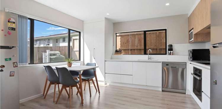 152c Colwill Rd 11410_5