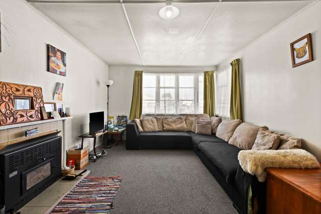 1016 Kauri Street Mahora_3