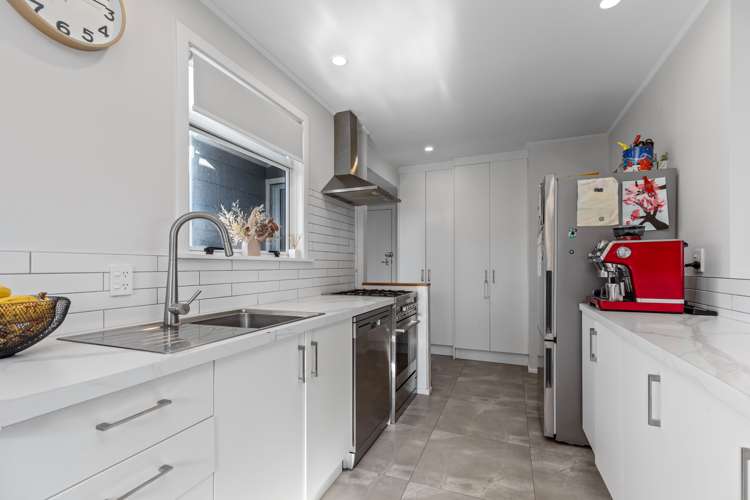 173 Kingswood Road Brookfield_3