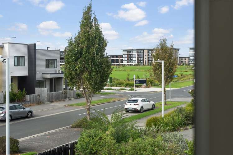 140 Clark Road Hobsonville_15