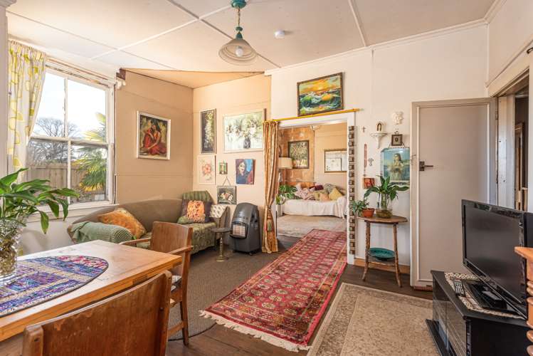 664 Avonside Drive Avonside_6