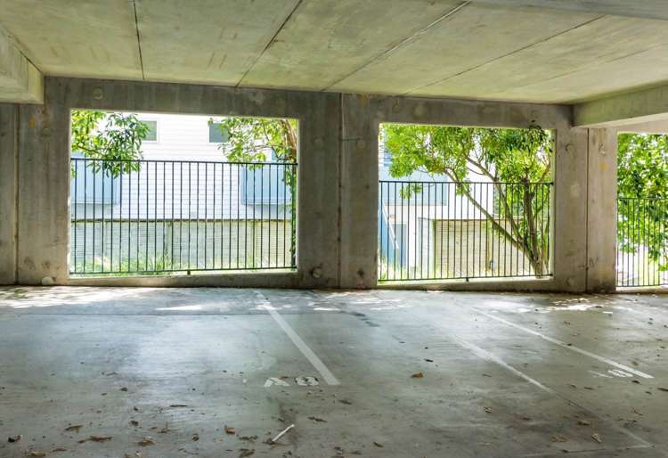 8a/20 Ian Marwick Place Birkenhead_13