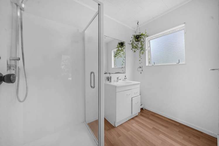 2/125 Beach Haven Road Beach Haven_12