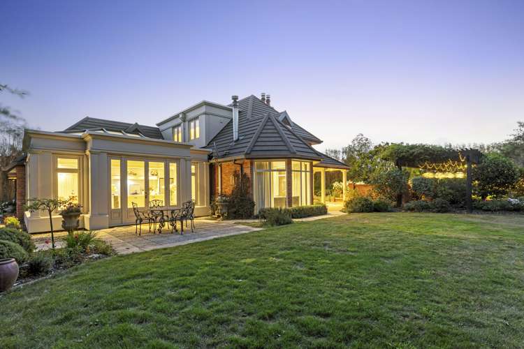 481 Halkett Road West Melton_31