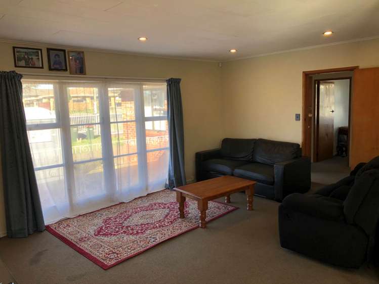 523 Massey Road Mangere_2