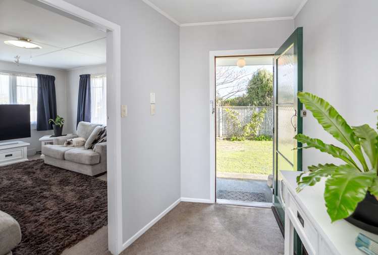 39 Wavell Crescent Masterton_15