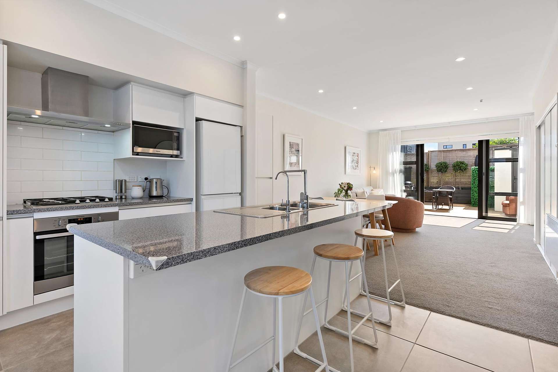 36 Tuatua Road Hobsonville_0