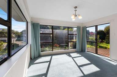 1/17 Whiteley Street_1