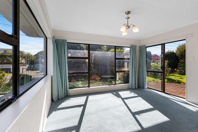 1/17 Whiteley Street Moturoa_1