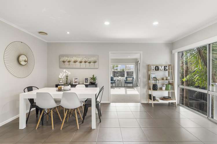 4 Lancaster Road Beach Haven_9