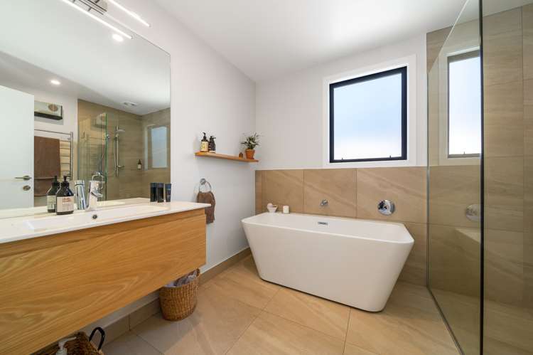 40 Mcadam Drive Jacks Point_14