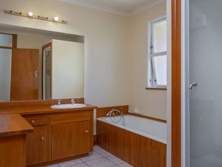 1 Safe Street Witherlea_14