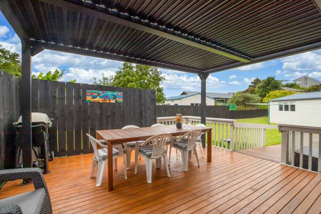 Cosy Coastal Living – Renovated & Ready to Enjoy!