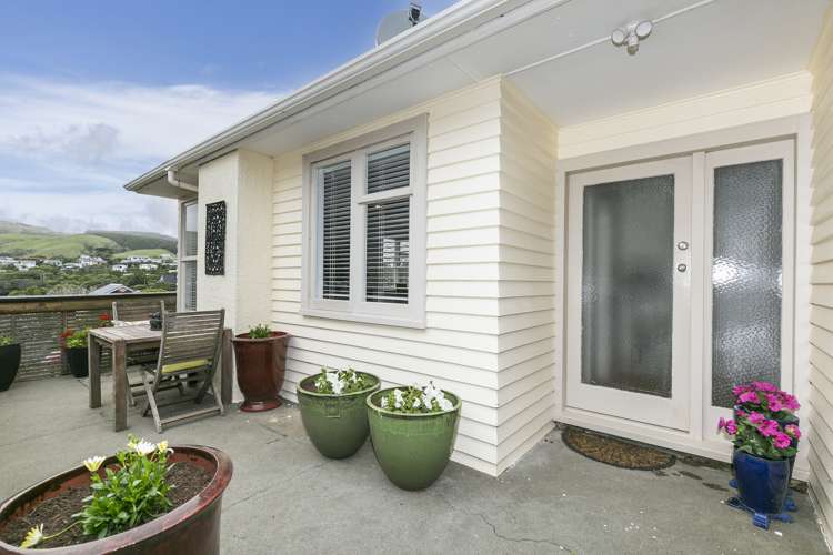 12 Raroa Place Pukerua Bay_14