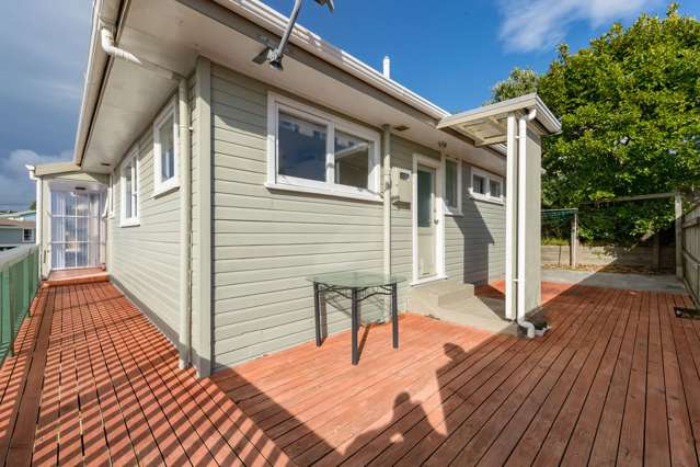 10 Te Puke Street Titahi Bay_1