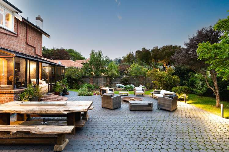 11 Ings Avenue St Clair_17