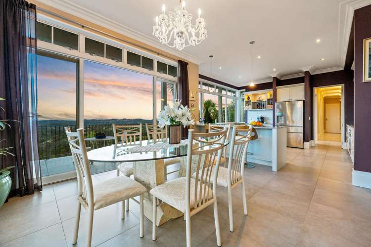 291 Forest Hill Road Waiatarua_11