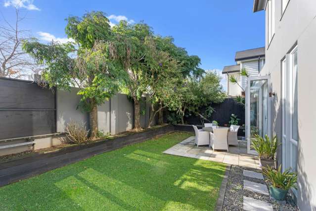 34 Queen Mary Avenue Epsom_2