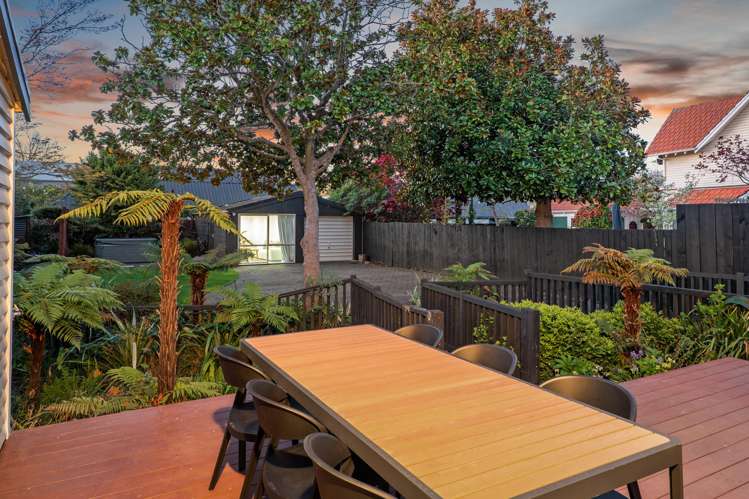 49 Holmwood Road Merivale_17