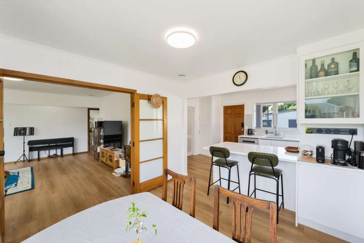 57 Divich Avenue Te Atatu South_5