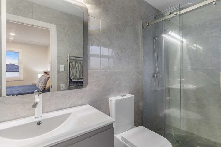 36 Quattro Avenue Flat Bush_29