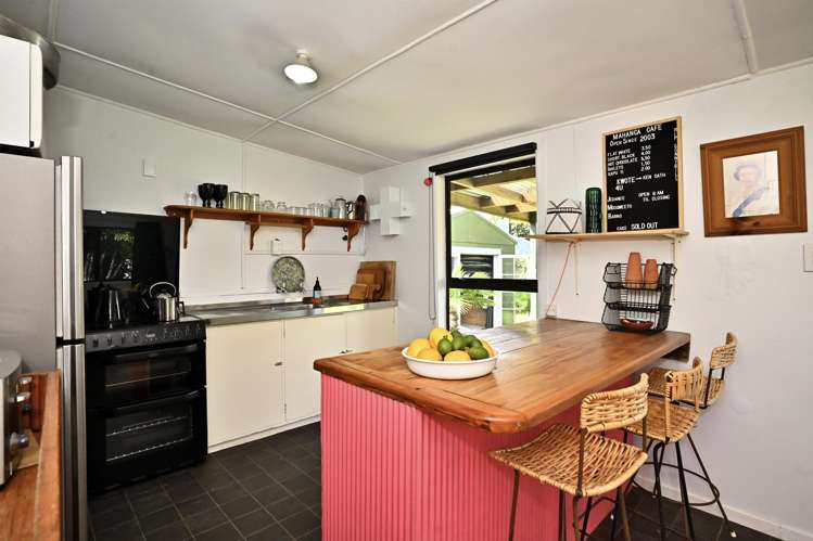 8 Katrin Place_5