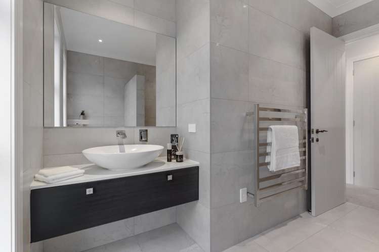 13 Milano Boulevard Karaka_24