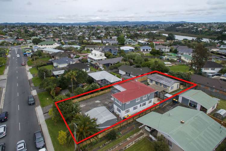 706 Te Atatu Road Te Atatu Peninsula_1