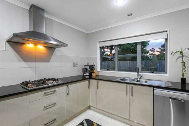 13 Thomas Rea Place Te Atatu South_4