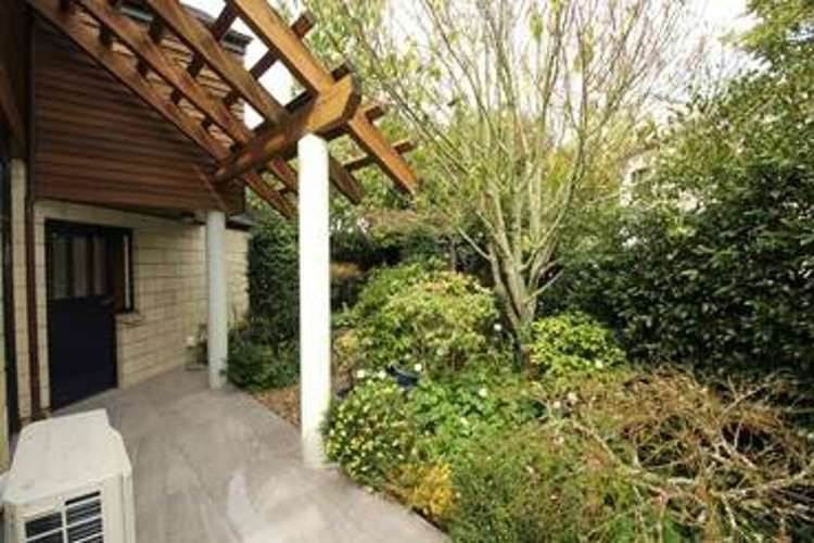 2/90 Orakei Road Remuera_33