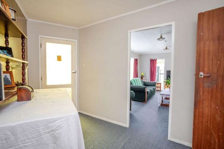 323 High Street Dannevirke_14