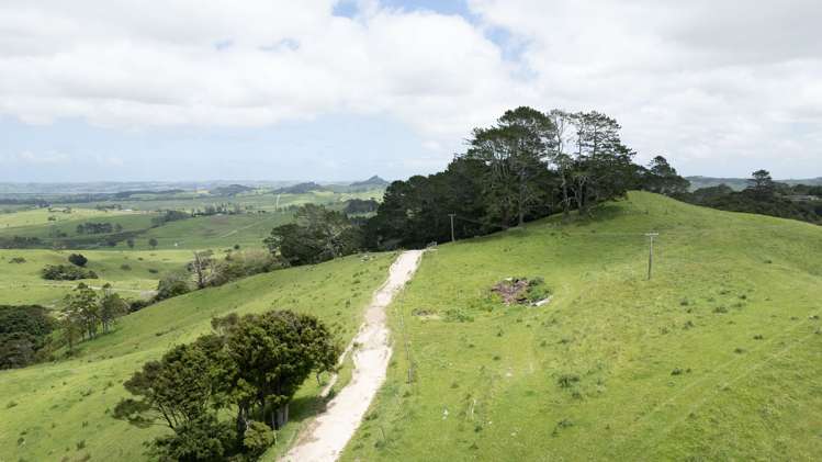 136 Simpkin Road Ruawai_21