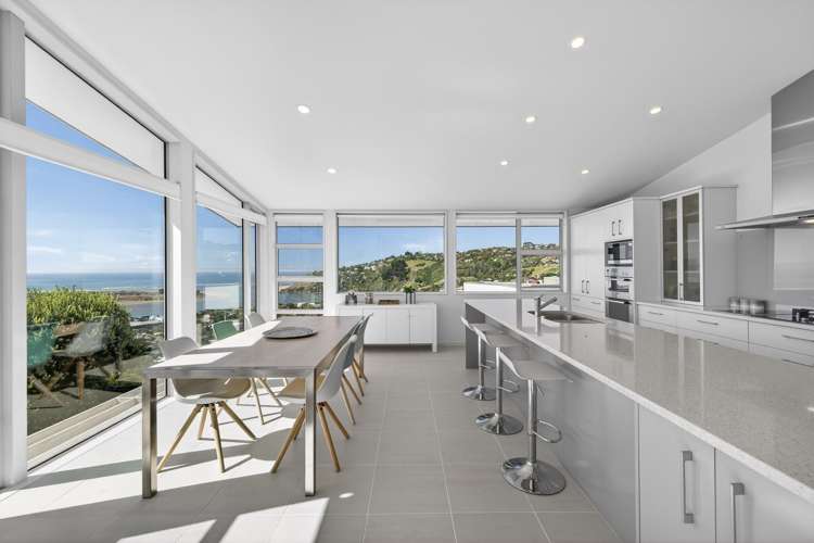 87 Glenstrae Road Redcliffs_10