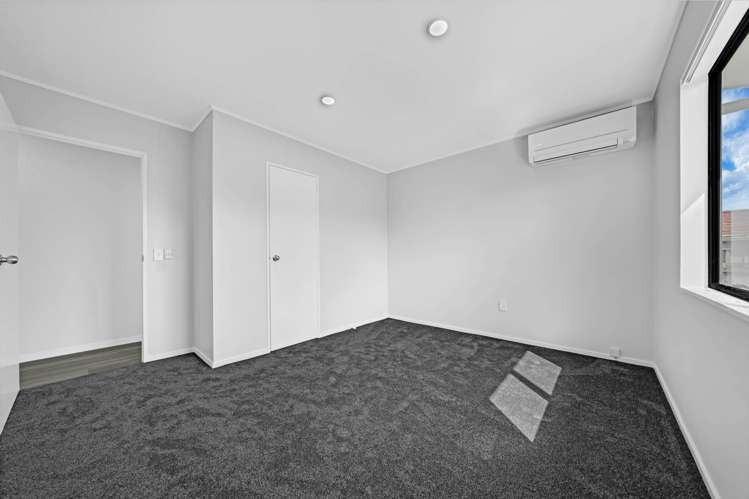 16A Hatherley Place Clendon Park_15