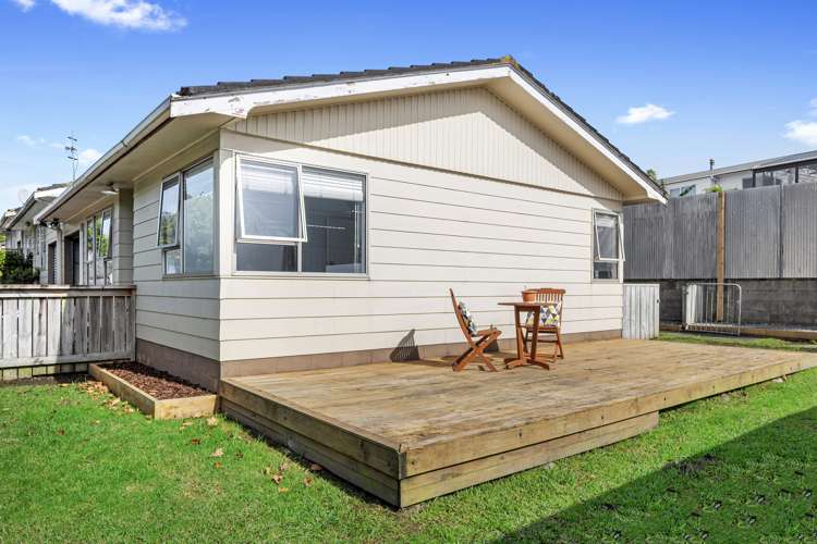 3/100 Royal Road Massey_25