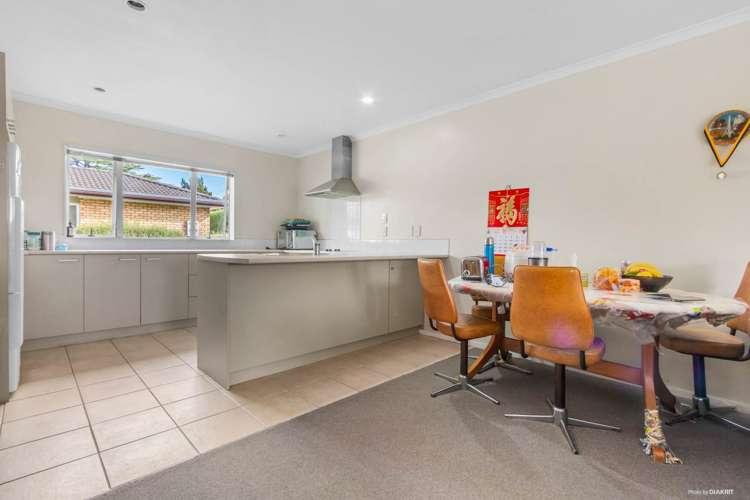 7/31 Swanson Road Henderson_6