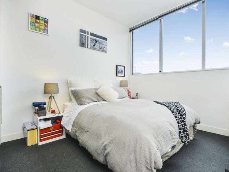 4b/4 Fisher-Point Drive Auckland Central_5