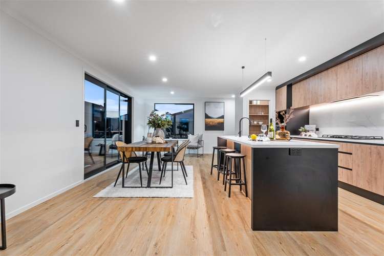 18 Halley Drive Chartwell_8